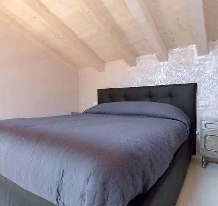 Le Due Dame Bed & Breakfast *